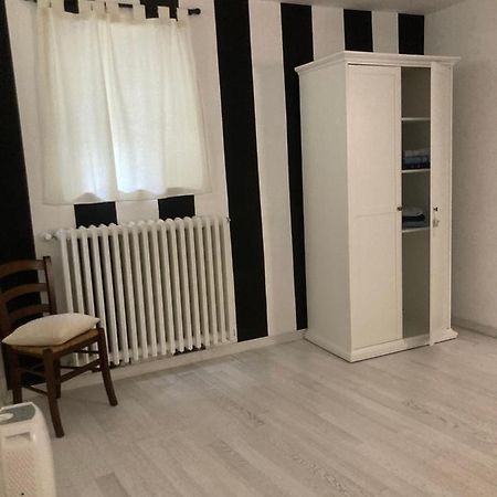 Вилла La Casa Di Noah Веноза Экстерьер фото